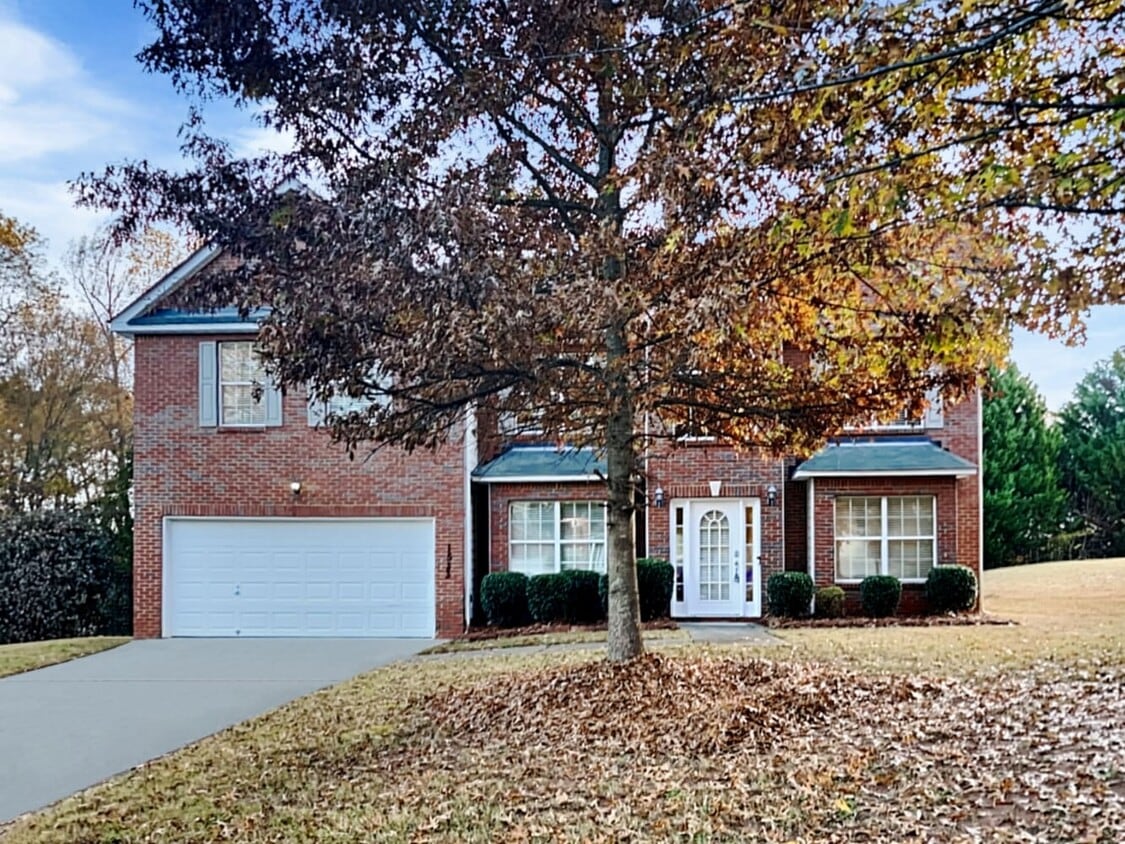 1533 Evergreen Hollow Ln House Rental in Conyers, GA