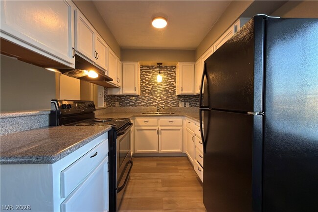 Building Photo - 5336 Mancos Ct