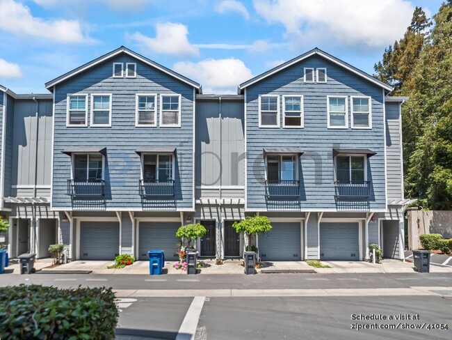Foto del edificio - 722 Kingsford Way