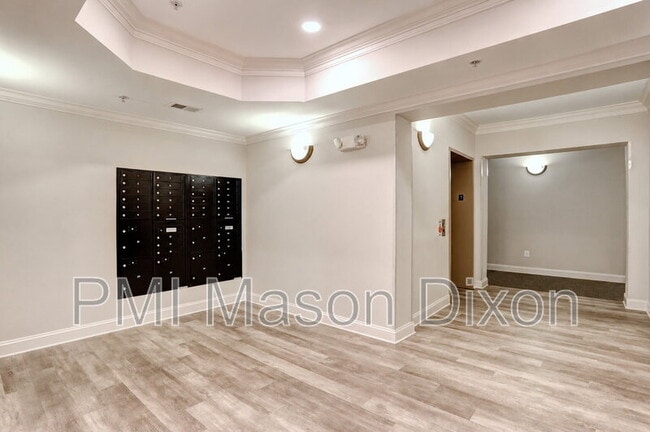 Building Photo - 5920 Great Star Dr