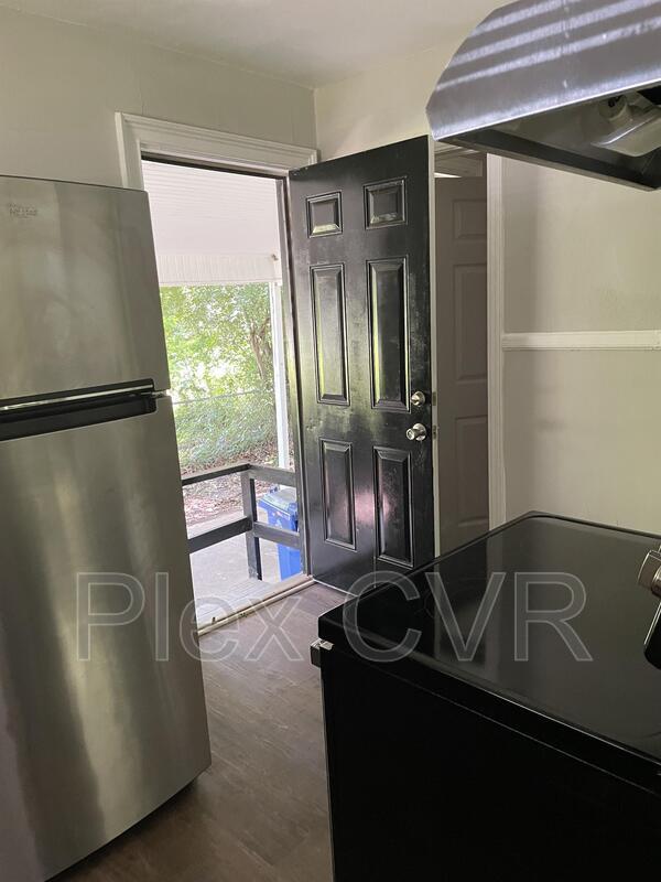 Foto del edificio - 2231 Cornell Ave