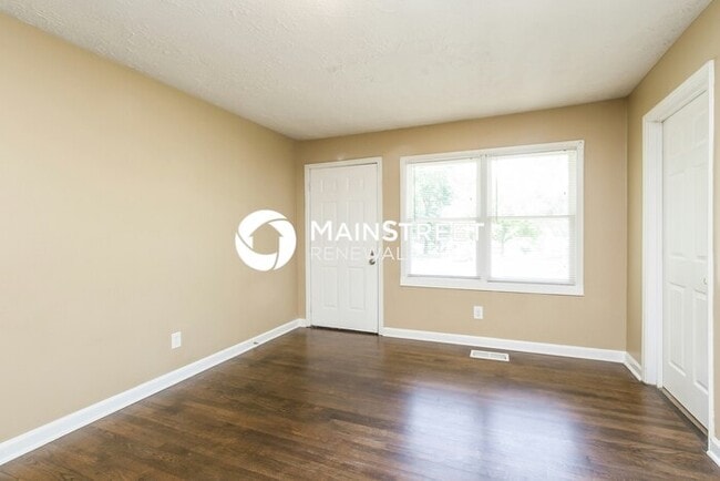 Photo - 4 Bedroom Pet-Friendly Home in Atlanta, GA with Main Street Renewal