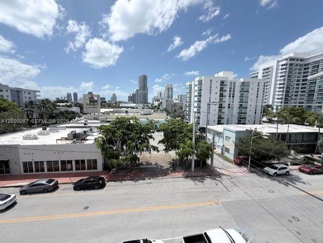 Building Photo - 1100 Alton Rd