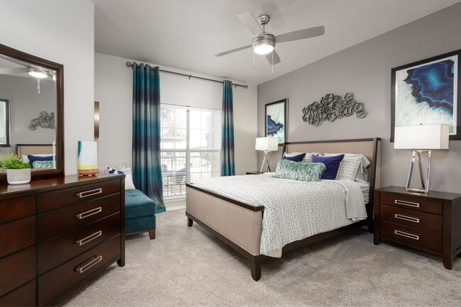 Creekside 121 - Apartments in Carrollton, TX | Apartments.com