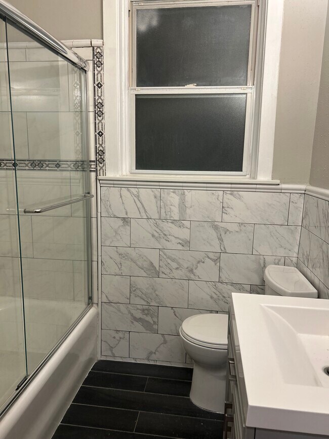 Foto del edificio - 1118 Ralph Ter