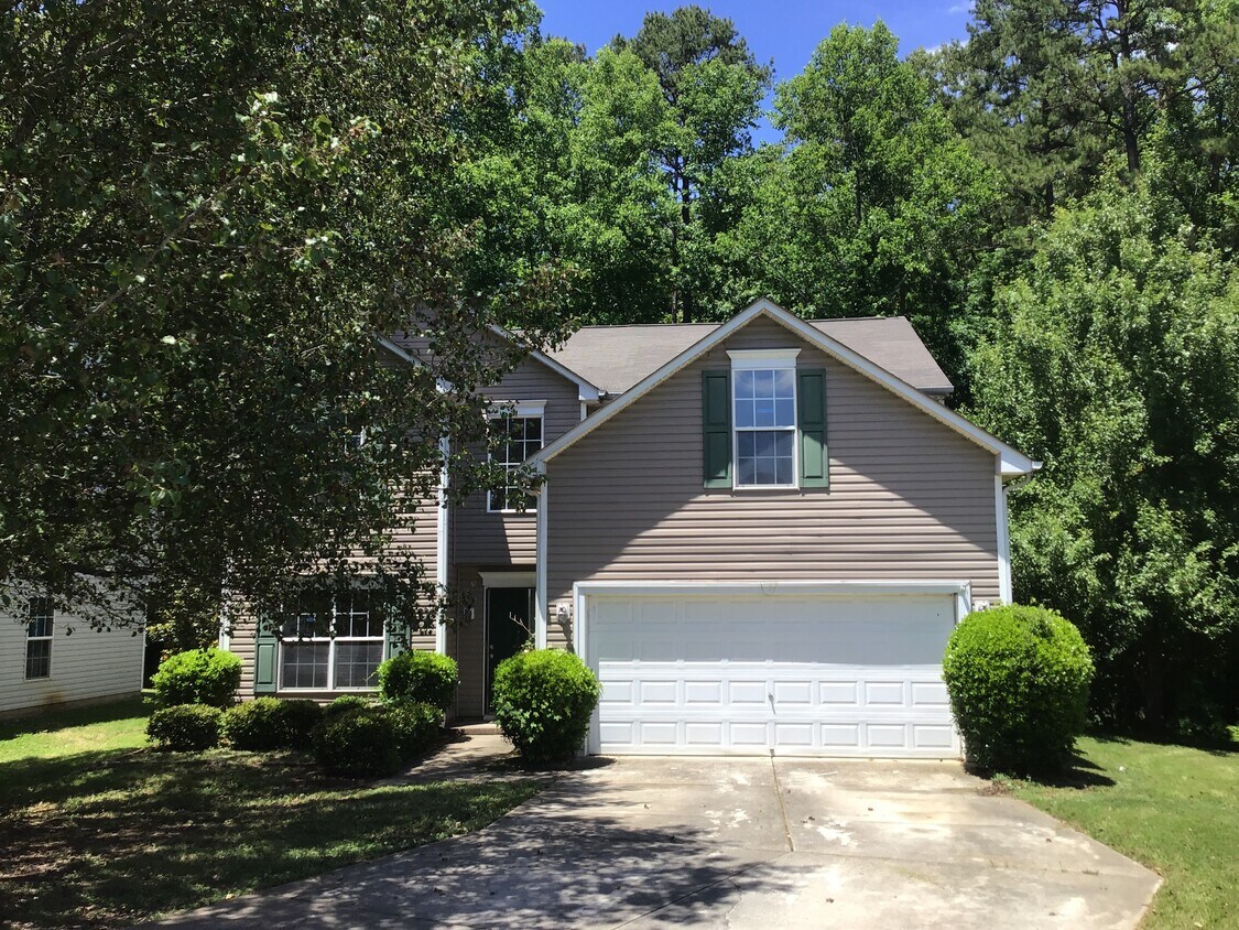 105 Austin Run Court House Rental in Kannapolis, NC
