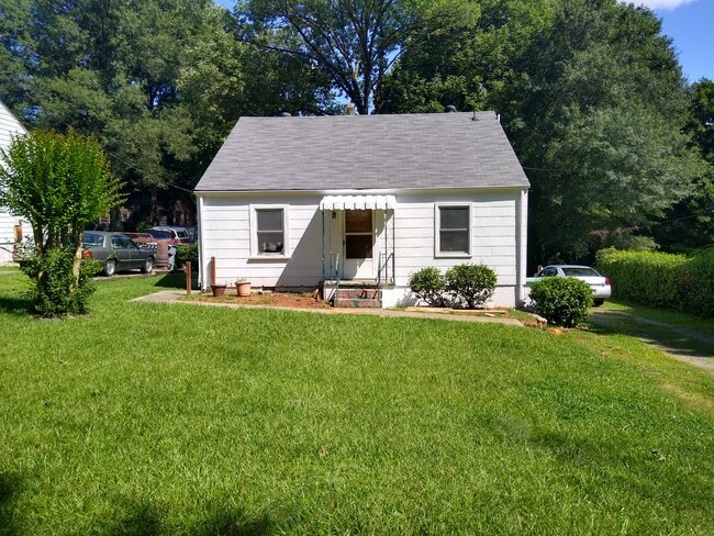 Building Photo - 1627 Browns Ave