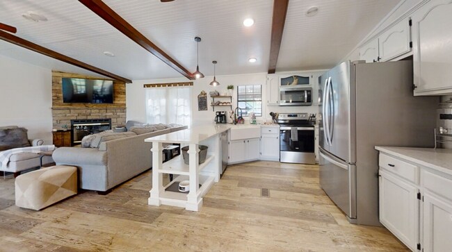 Foto del edificio - Country Living!!!