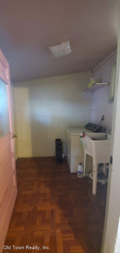 Foto del edificio - 5 br, 2 bath House - 798 N Ford Blvd