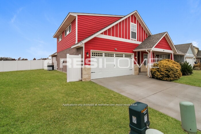 Primary Photo - 8107 Brighton Ave