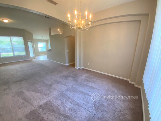 Foto del edificio - 2439 Mallory Hills Rd