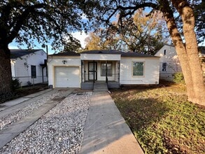 Building Photo - 3241 Hardeman St