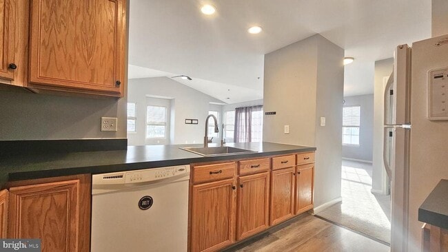 Building Photo - 109 Horseshoe Dr