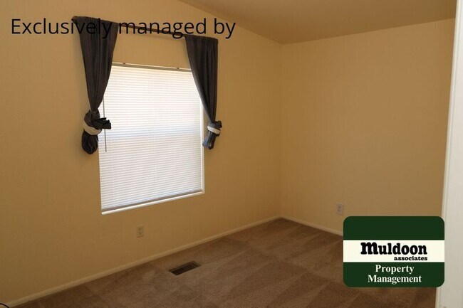 Building Photo - 3038 Ridgeview Pl