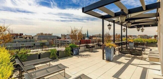 Foto del edificio - 1011 M St NW