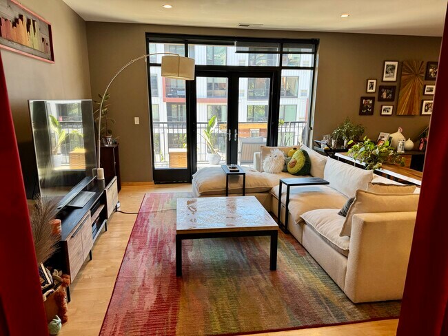 Sala de estar - 3104 W Lake St