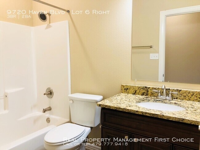 Building Photo - 3 BED DUPLEX IN CHAFFEE CROSSING