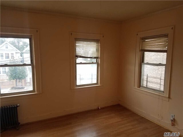 Building Photo - 172-14 90th Ave