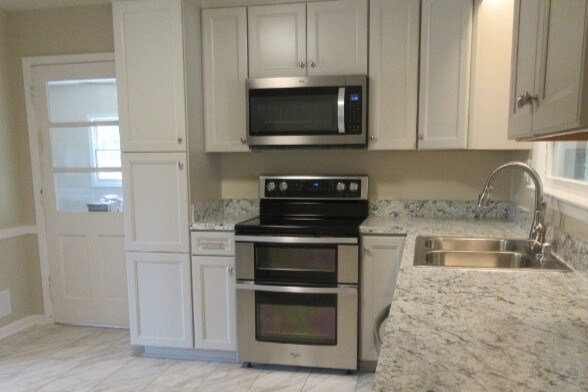 Foto del edificio - 2219 Greenbrier Dr