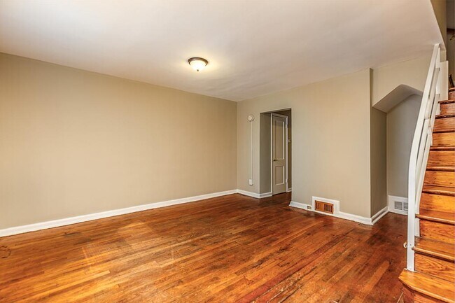 Foto del edificio - 2319 Chester St SE