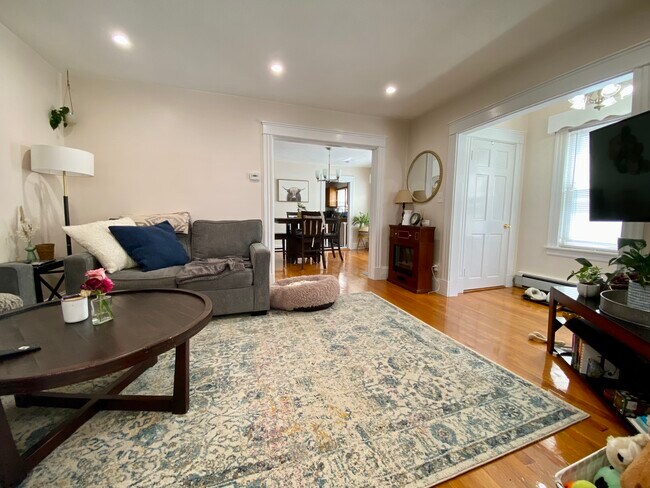 Foto del edificio - 71 Edenfield Ave