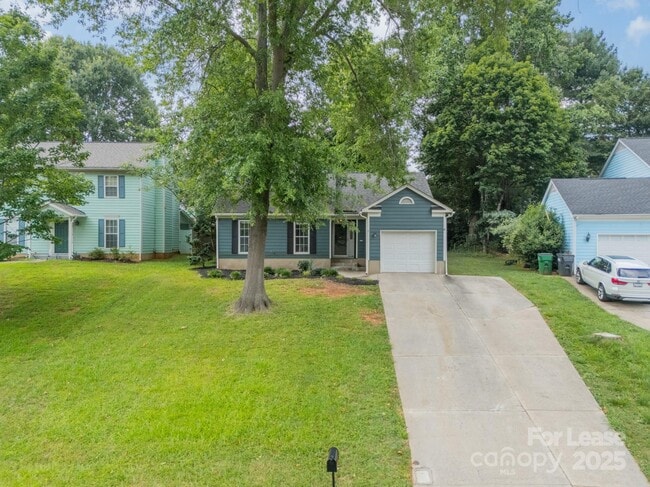 Building Photo - 8027 Sherington Way