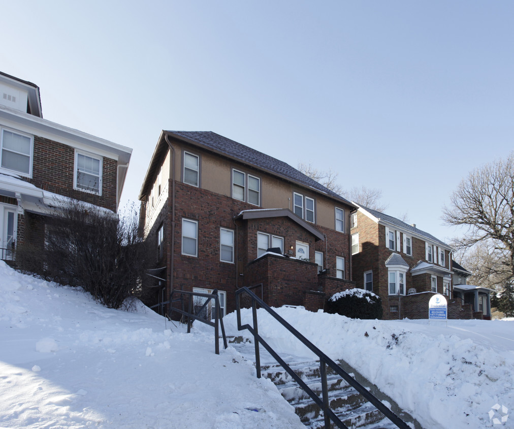 Building Photo - Bemis Ridge