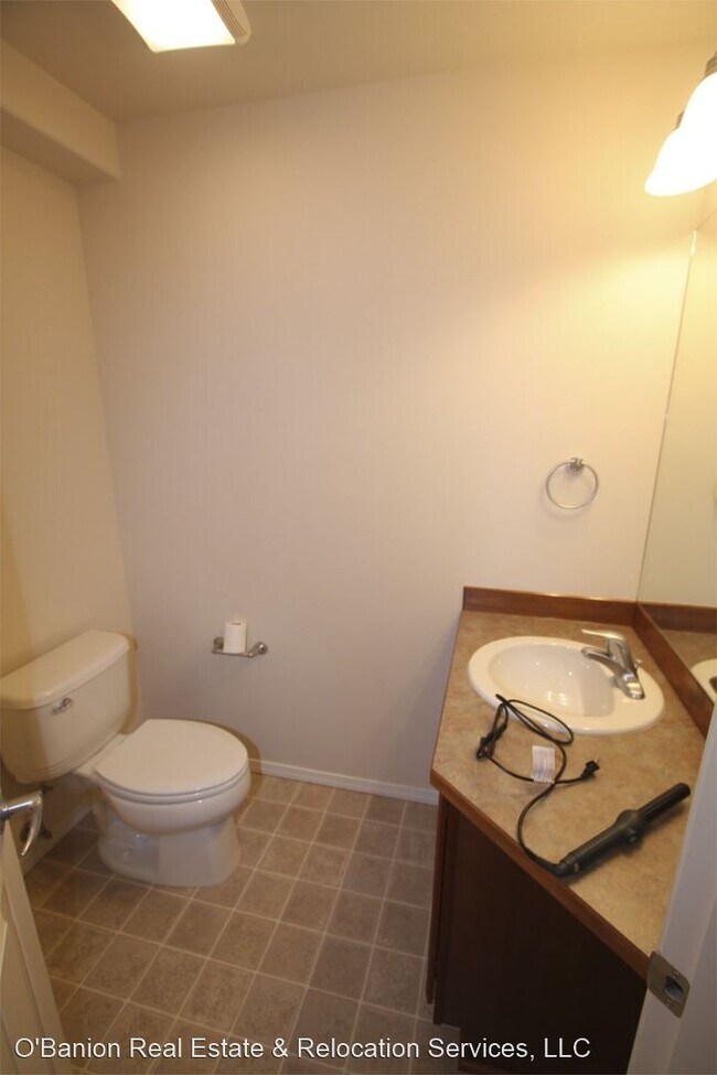 Building Photo - 3 br, 1.5 bath House - 135 Matthew Paul Way