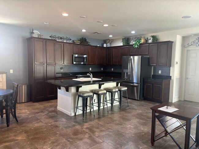 Foto del edificio - 4468 Covered Wagon Trl