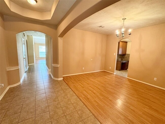 Building Photo - 11323 Sandermeyer Dr