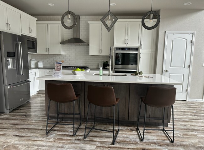 Foto del edificio - 14066 Ivanhoe Ct