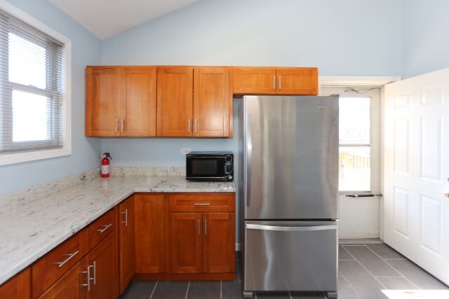 Foto del edificio - 3316 N Southport Ave