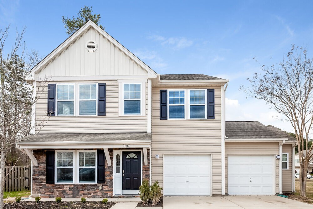 Primary Photo - 9607 Cayenne Dr