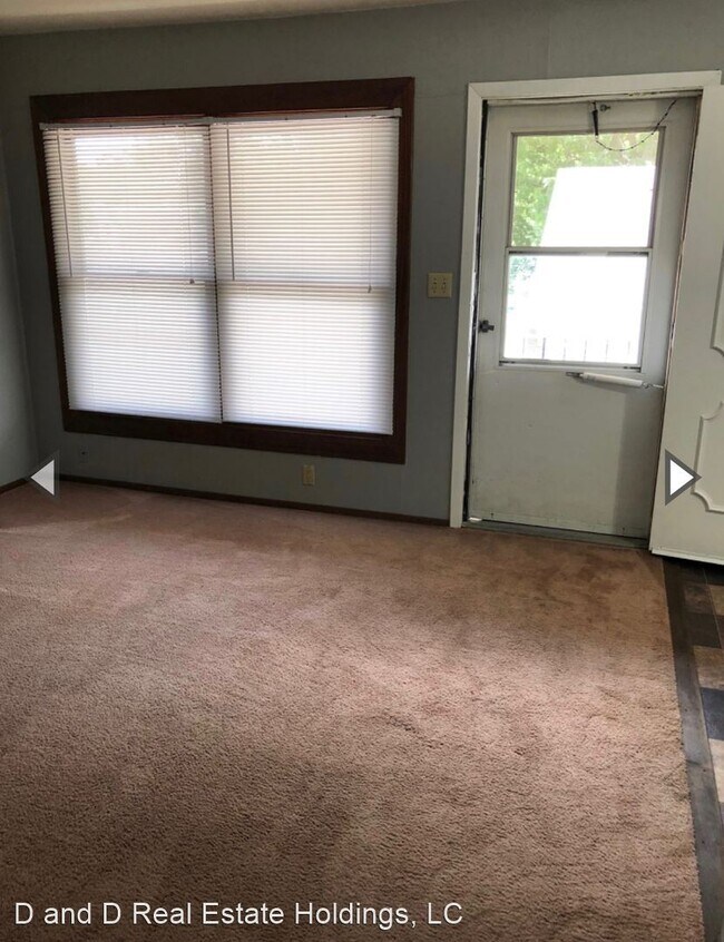 Foto del edificio - 1553 E Ave NE