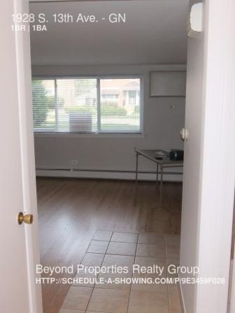 Building Photo - 1928 S 13th Ave