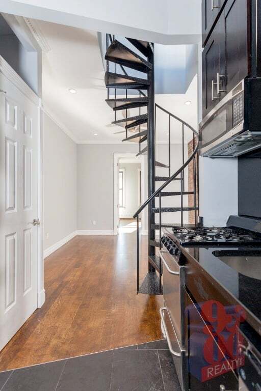 Foto del edificio - 219 E 28th St