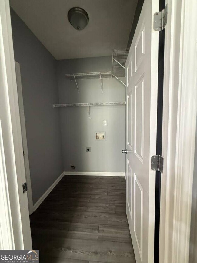 Foto del edificio - 1759 Glen View Way