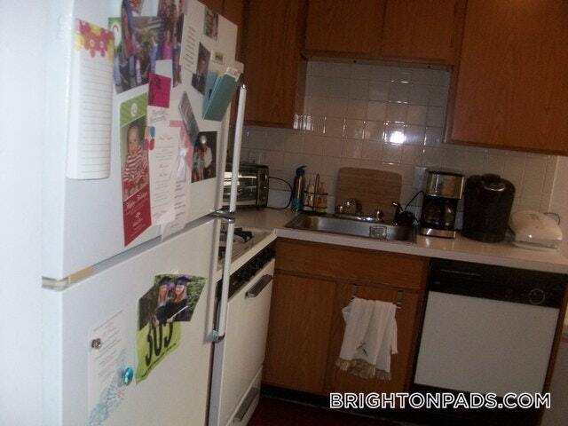 Foto del edificio - 28 Colborne Rd