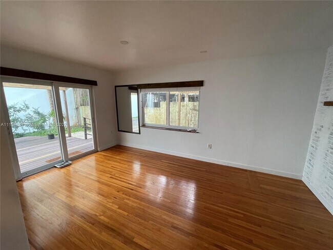 Foto del edificio - 1511 SW 2nd Ave