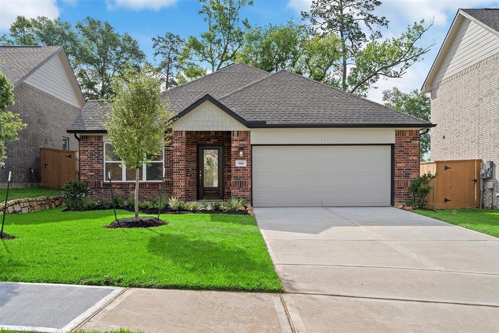 Primary Photo - 906 Golden Willow Ln
