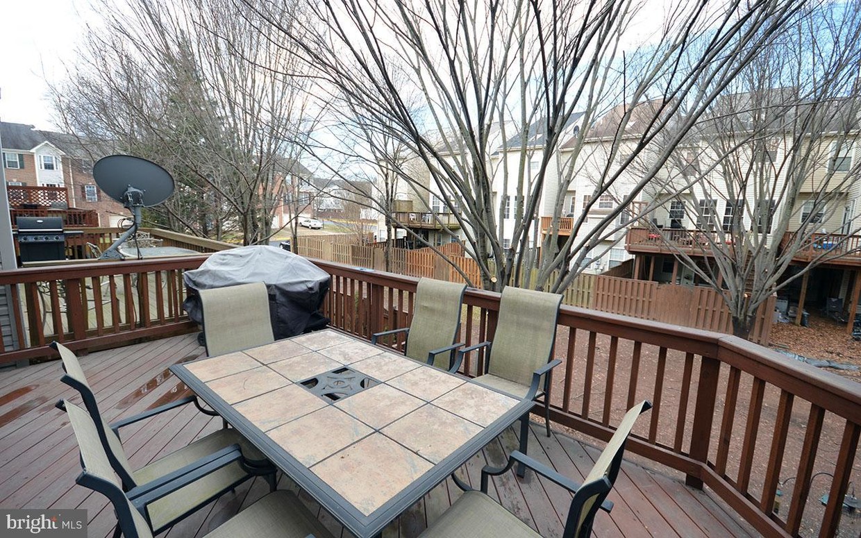 Primary Photo - 20407 Elm Grove Terrace
