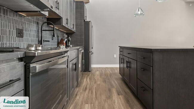 Building Photo - 299 DeBaliviere Ave