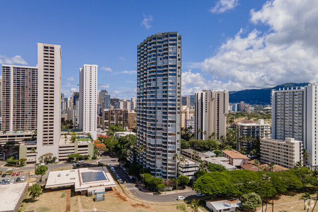 Aerial Photo - Diamond Head Vista