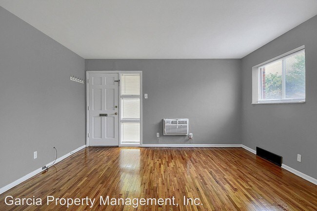 Foto del edificio - 6501 Lansdowne Ave
