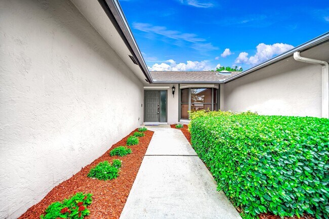 Foto del edificio - 14491 Autumn Ave