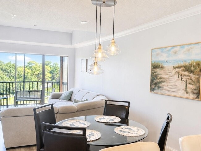 Building Photo - 2400 Feather Sound Dr
