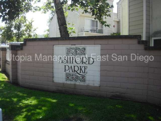 Foto del edificio - Lovely Townhome in Gated Community