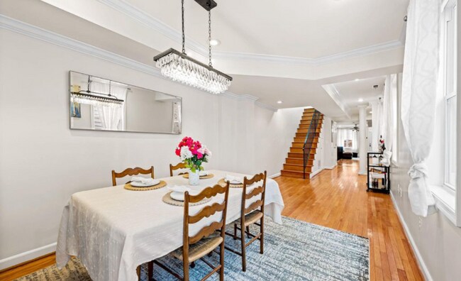 Foto del edificio - 3303 Foster Ave