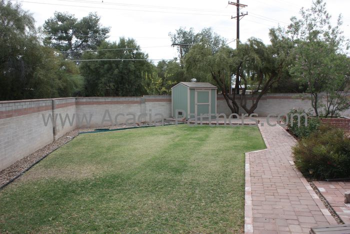 Foto del edificio - 6840 E Hawthorne Cir