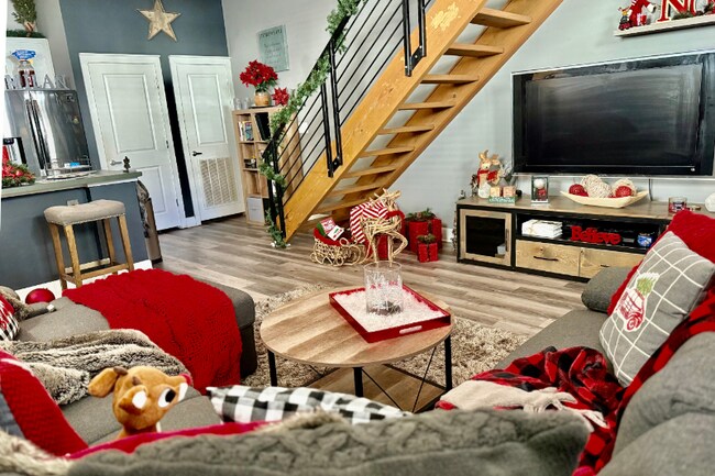 Foto del edificio - 677 N Alexander St